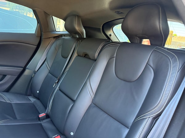 Used Volvo V40 2019 for sale - 74631826: Photo 15