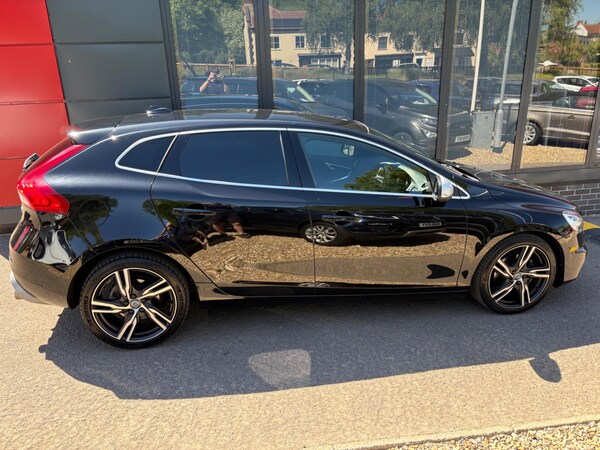 Used Volvo V40 2019 for sale - 74631826: Photo 7