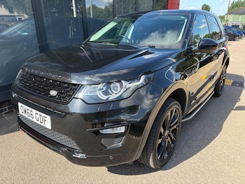 Used Land Rover Discovery Sport 2017 for sale - 75531824: Photo