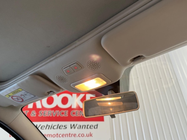 Used Fiat 500C 2018 for sale - 76167299: Photo 27