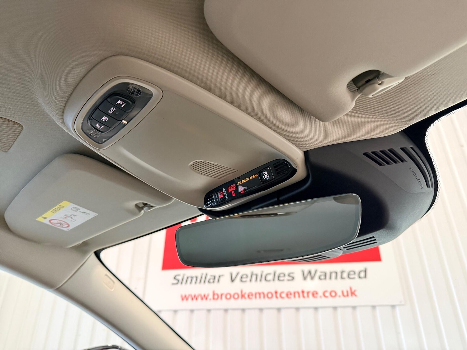 Used Volvo V60 2018 for sale - 76561920: Photo 32