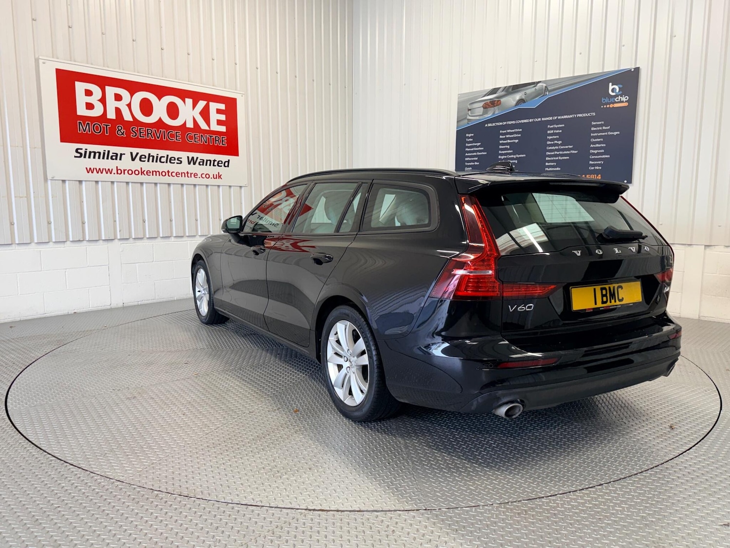 Used Volvo V60 2018 for sale - 76561920: Photo 9