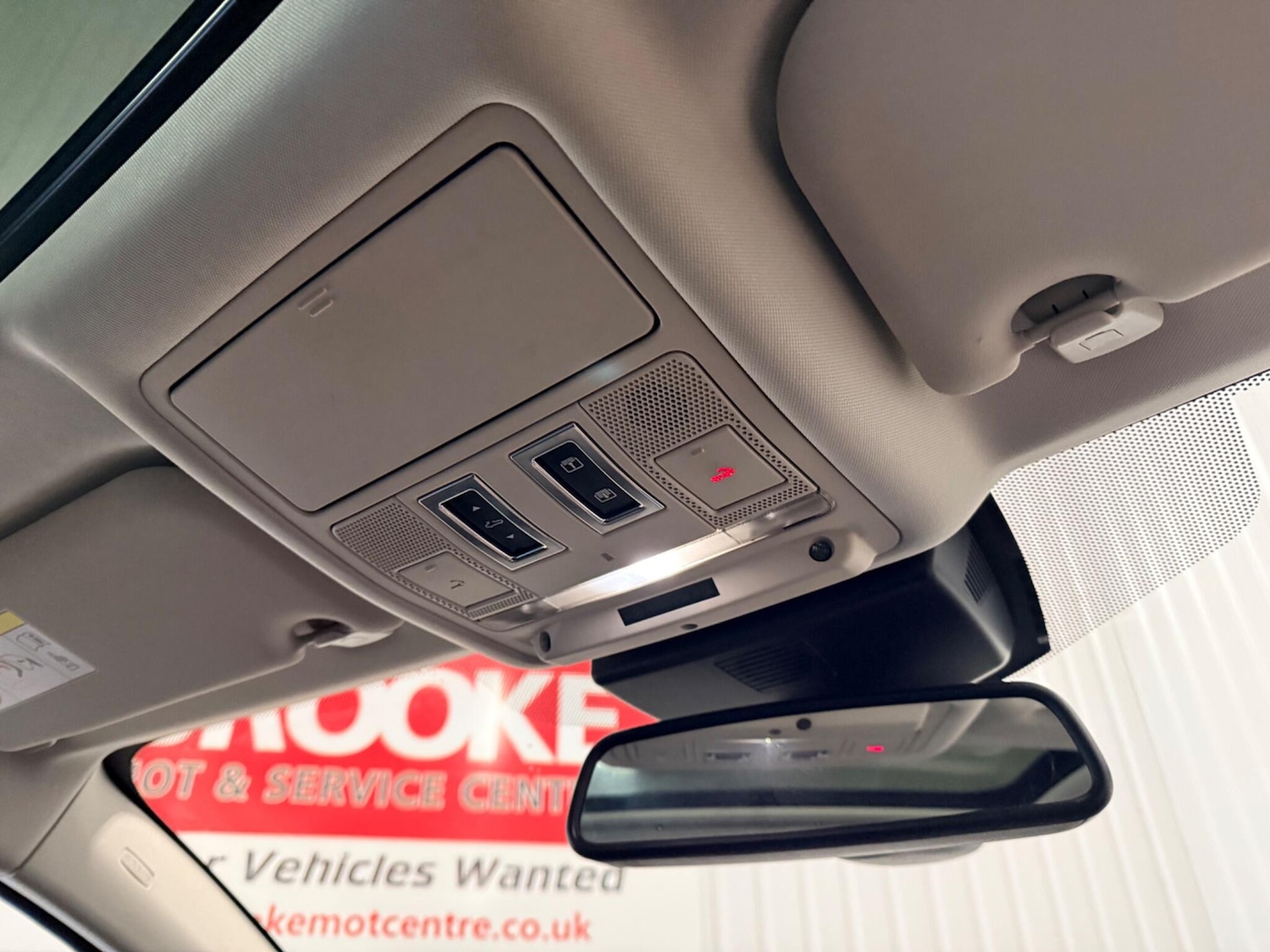 Used Jaguar XE 2017 for sale - 77386730: Photo 29