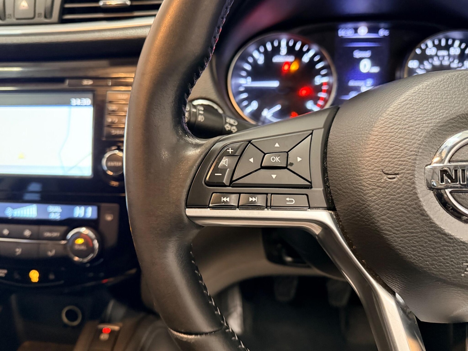 Used Nissan Qashqai 2018 for sale - 77040520: Photo 20