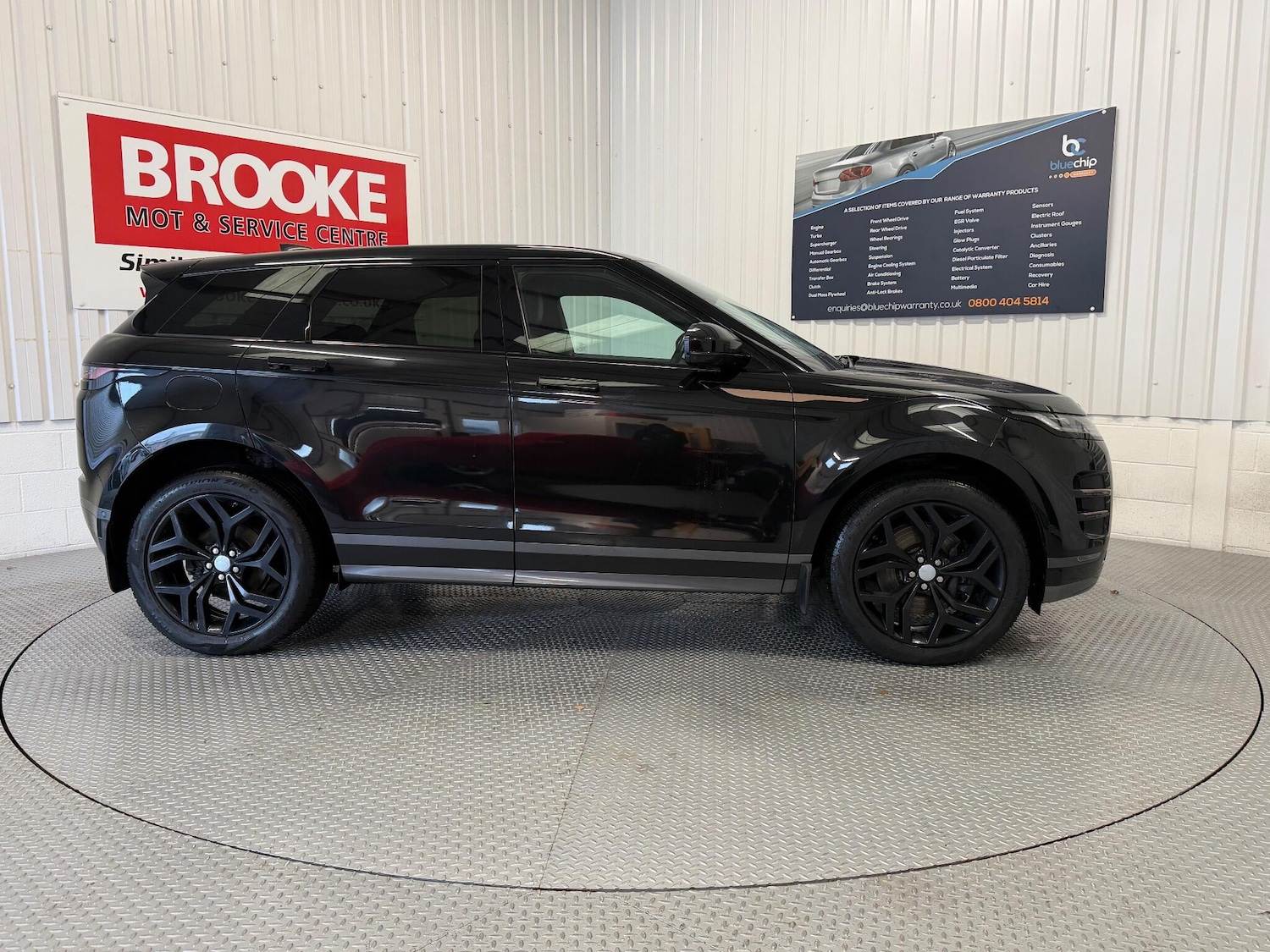 Used Land Rover Range Rover Evoque 2019 for sale - 76607880: Photo 6