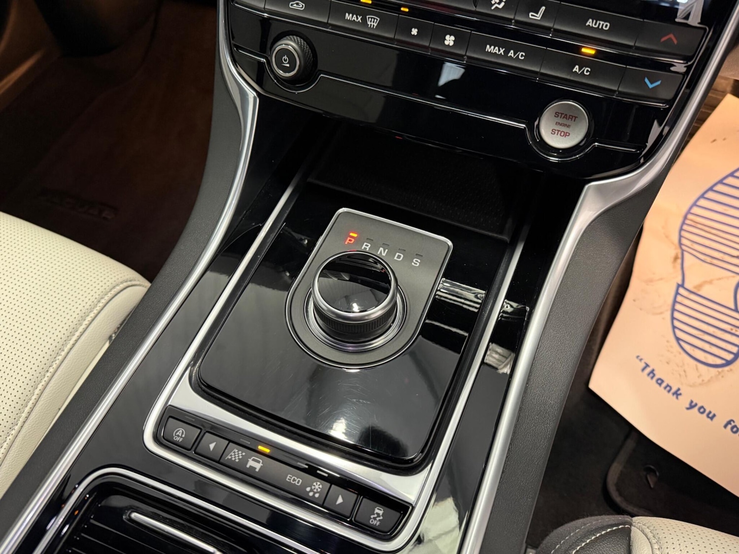 Used Jaguar XE 2018 for sale - 76772123: Photo 27