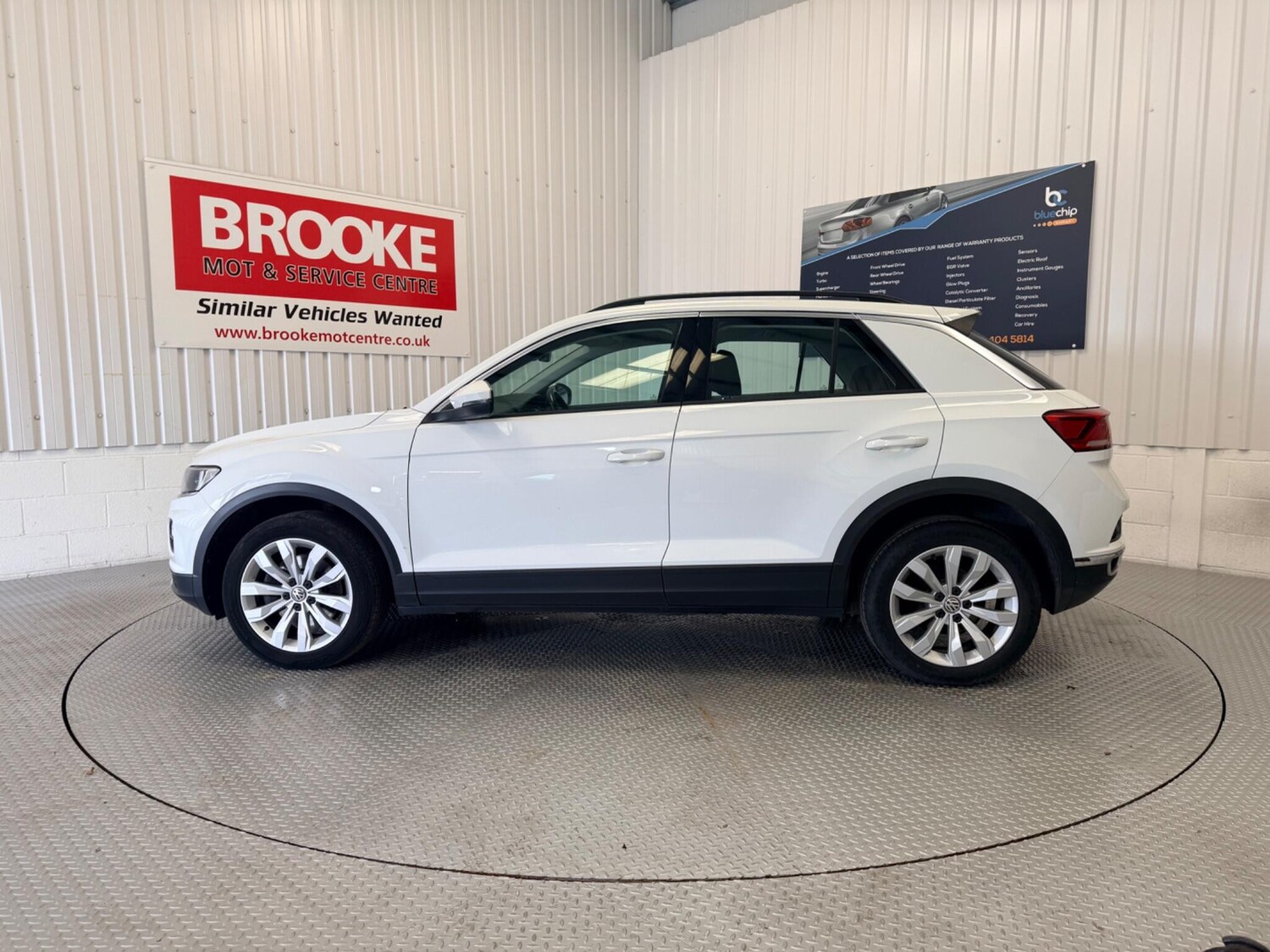 Used Volkswagen T-Roc 2018 for sale - 78156517: Photo 10