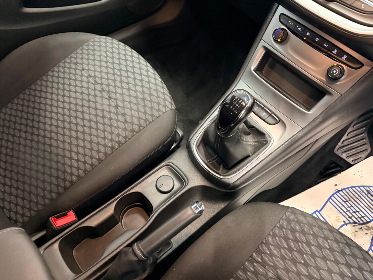 Used Volkswagen T-Roc 2018 for sale - 78156517: Photo 24