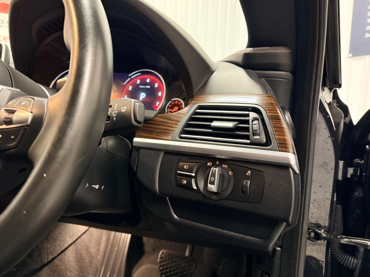 Used BMW 6 Series 2015 for sale - 77229965: Photo 25