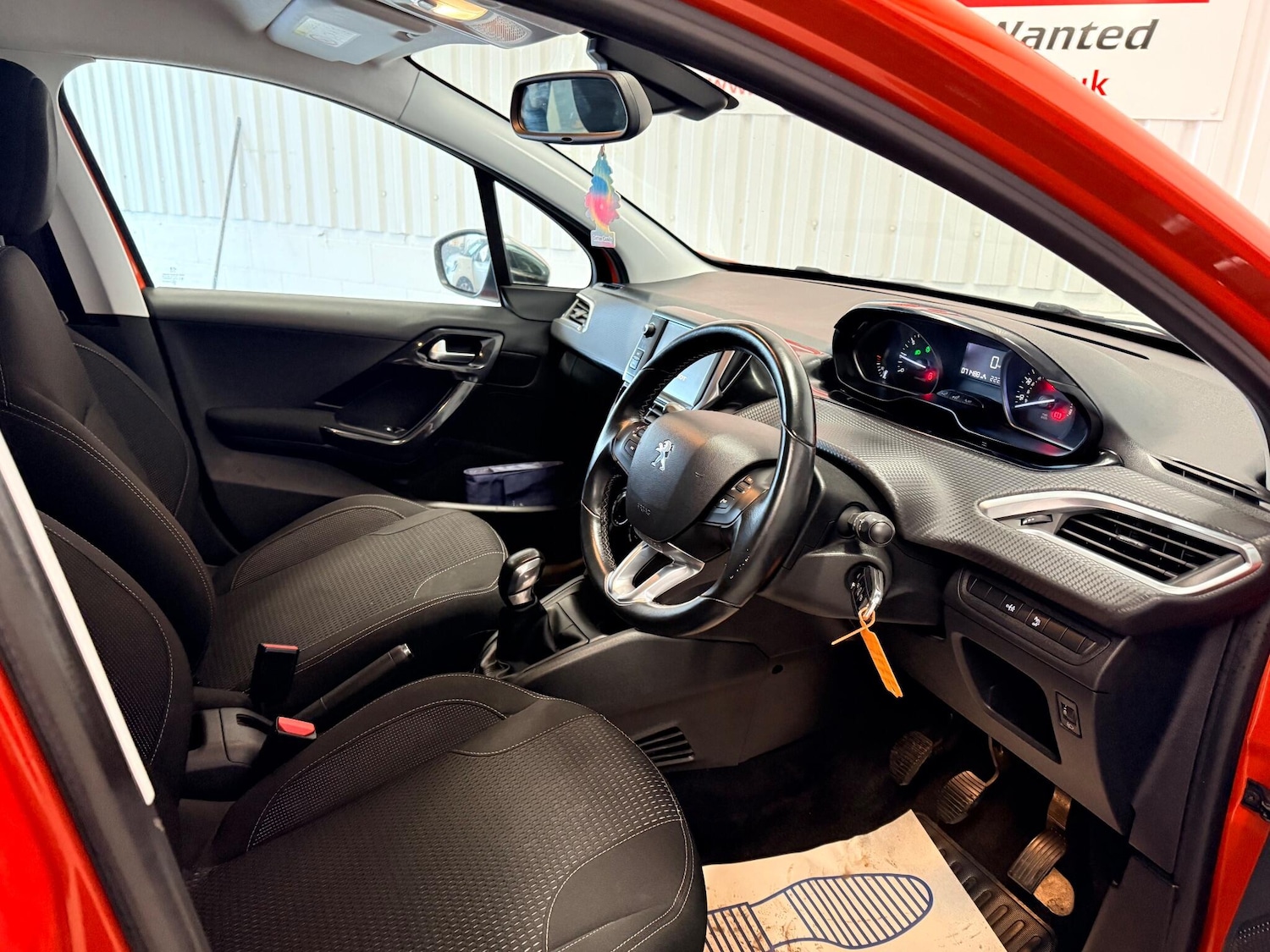 Used Peugeot 208 2018 for sale - 77175156: Photo 21