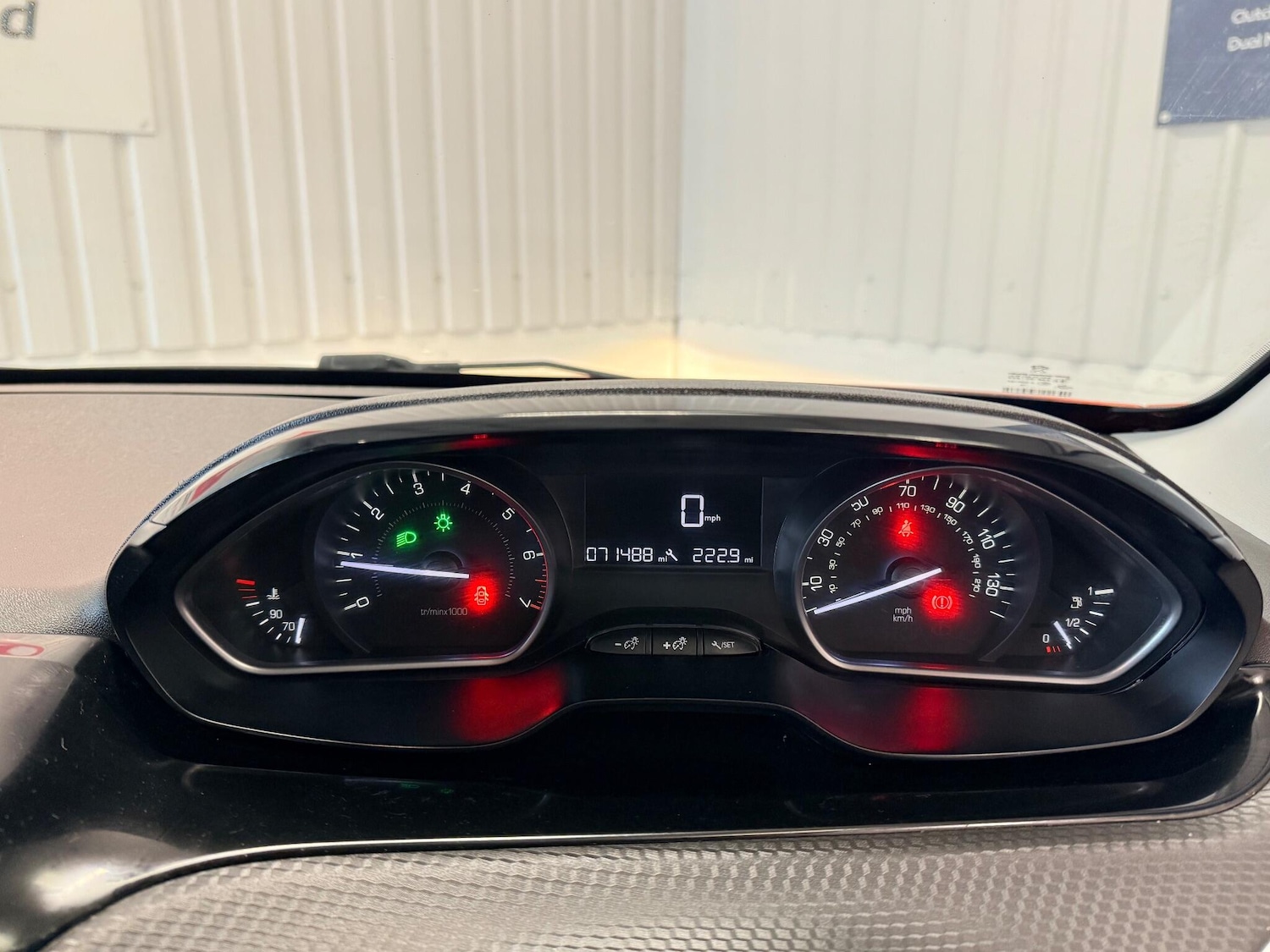 Used Peugeot 208 2018 for sale - 77175156: Photo 23