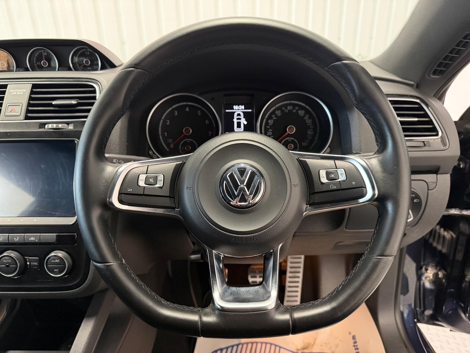 Used Volkswagen Scirocco 2014 for sale - 76247130: Photo 16