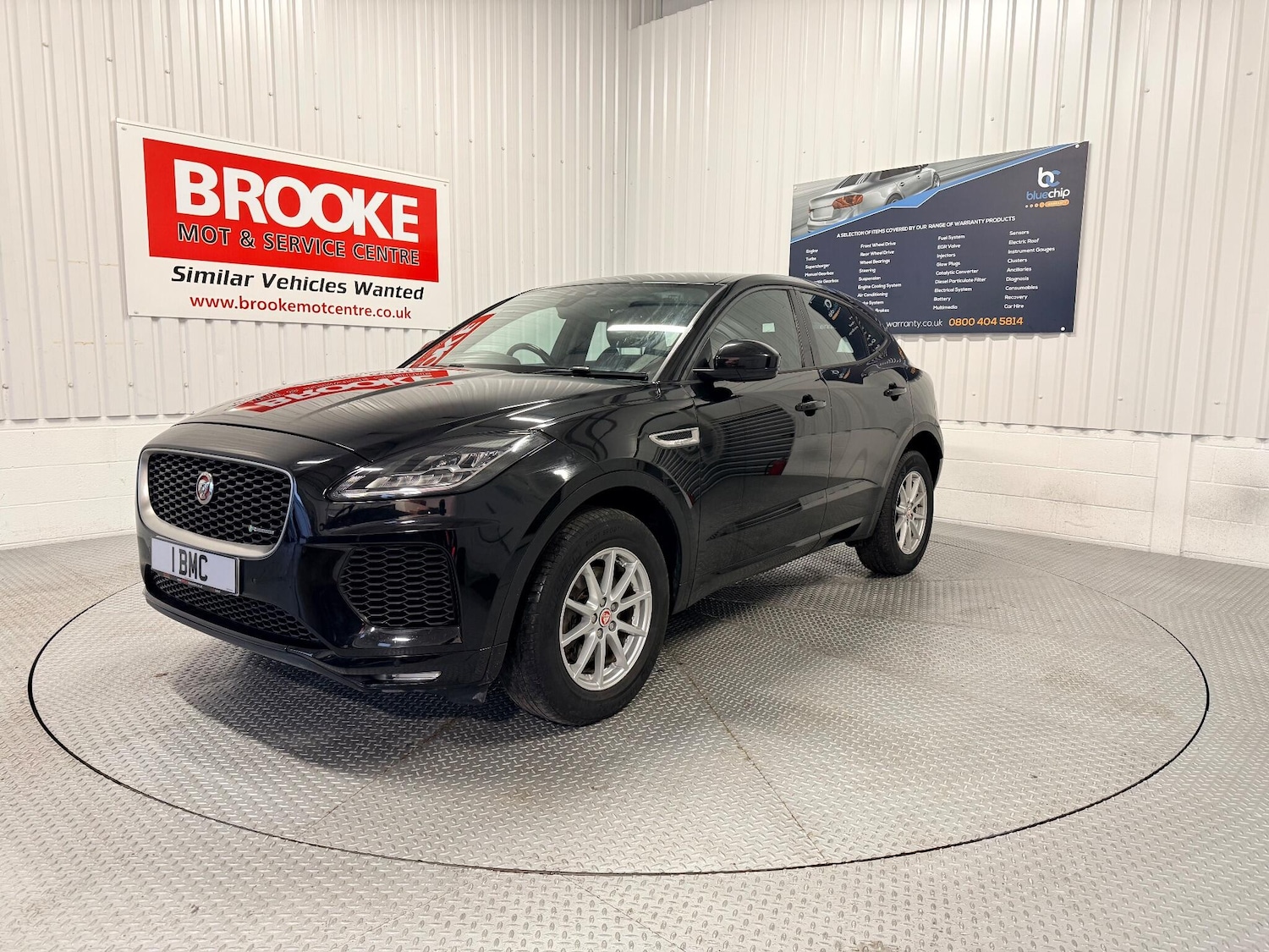 Used Jaguar E-Pace 2019 for sale - 77229921: Photo 3