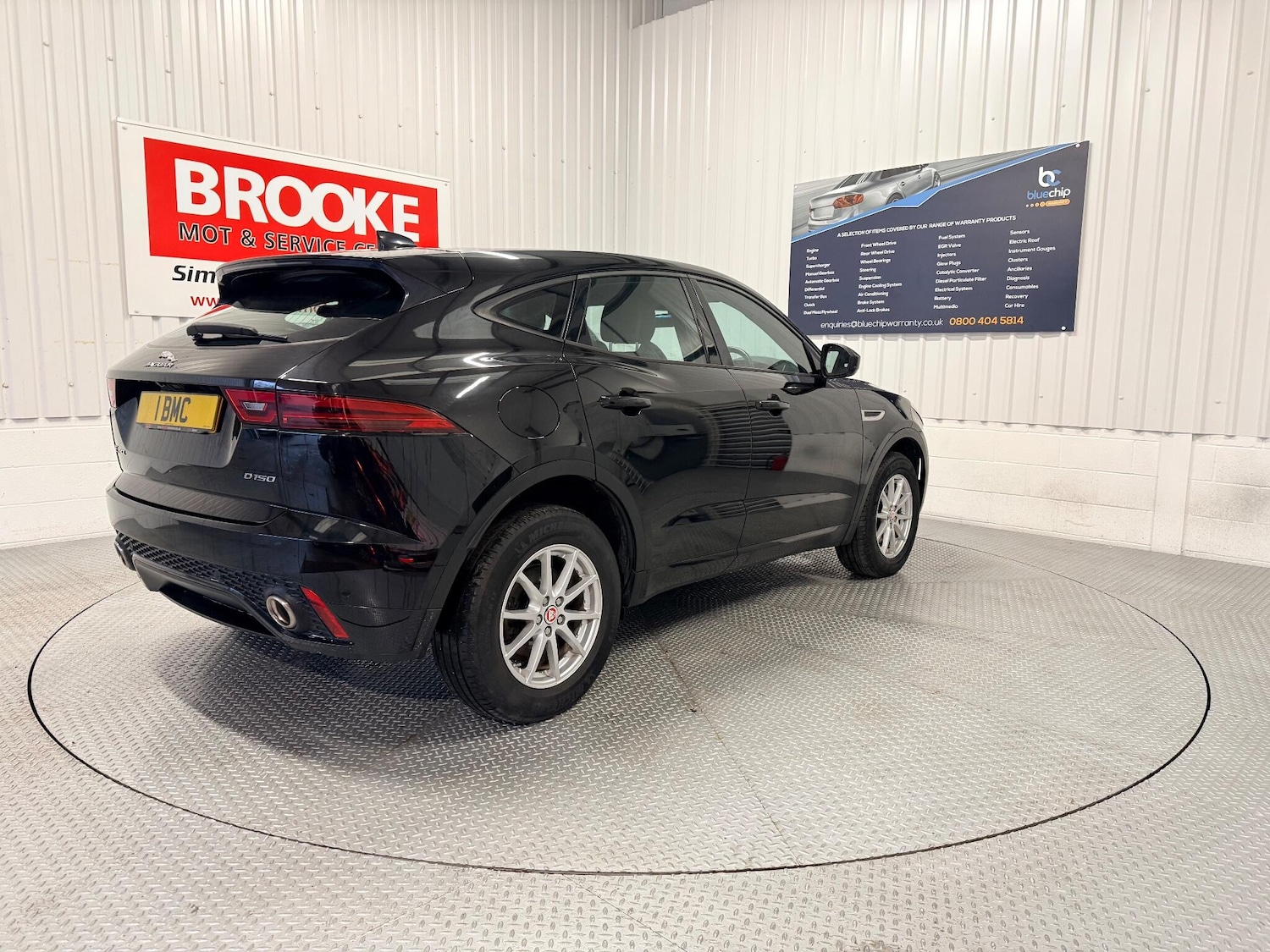 Used Jaguar E-Pace 2019 for sale - 77229921: Photo 9