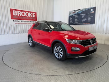 Used Volkswagen T-Roc 2018 for sale - 79741411: Photo