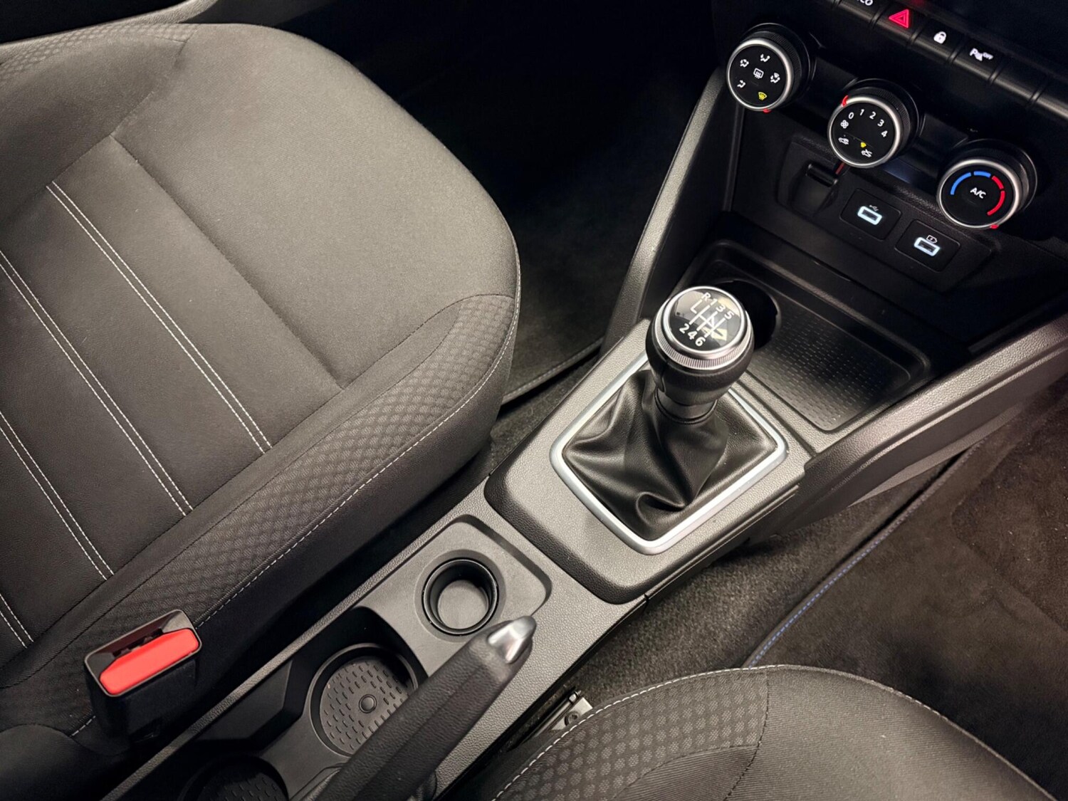 Used Dacia Duster 2023 for sale - 78099899: Photo 28