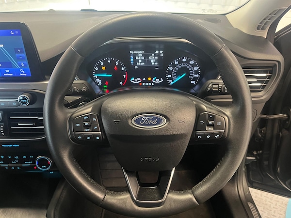 Used Ford Focus 2020 for sale - 75351232: Photo 22