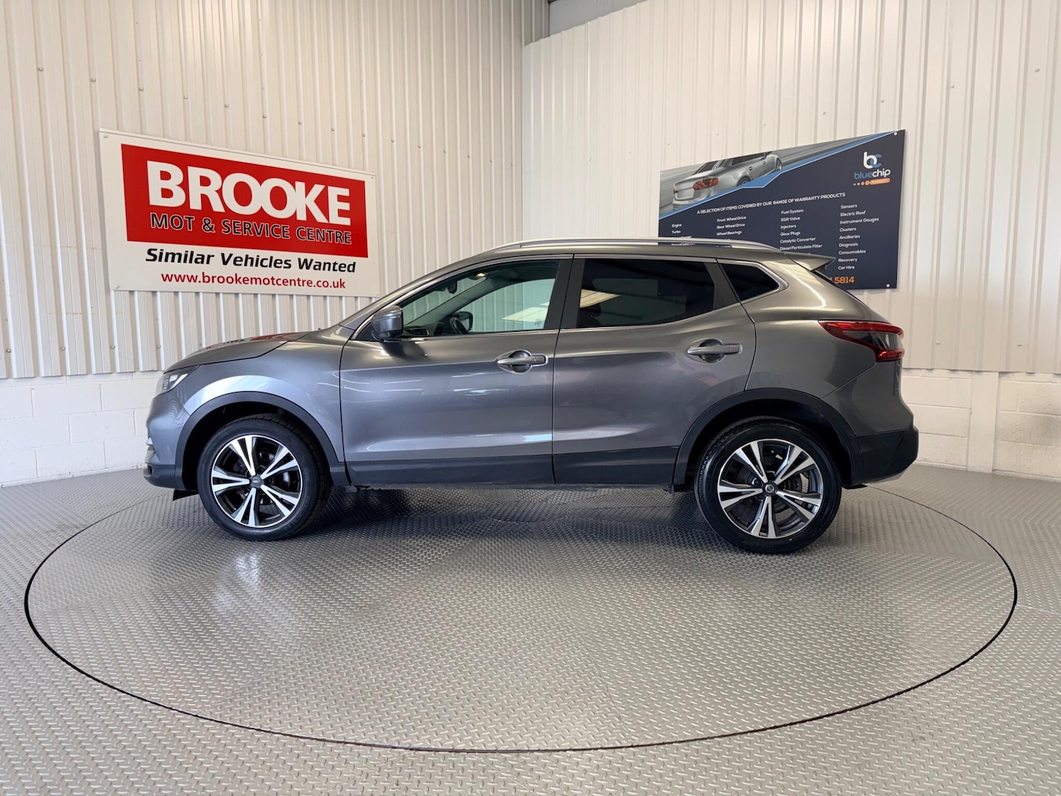 Used Nissan Qashqai 2017 for sale - 77892258: Photo 12