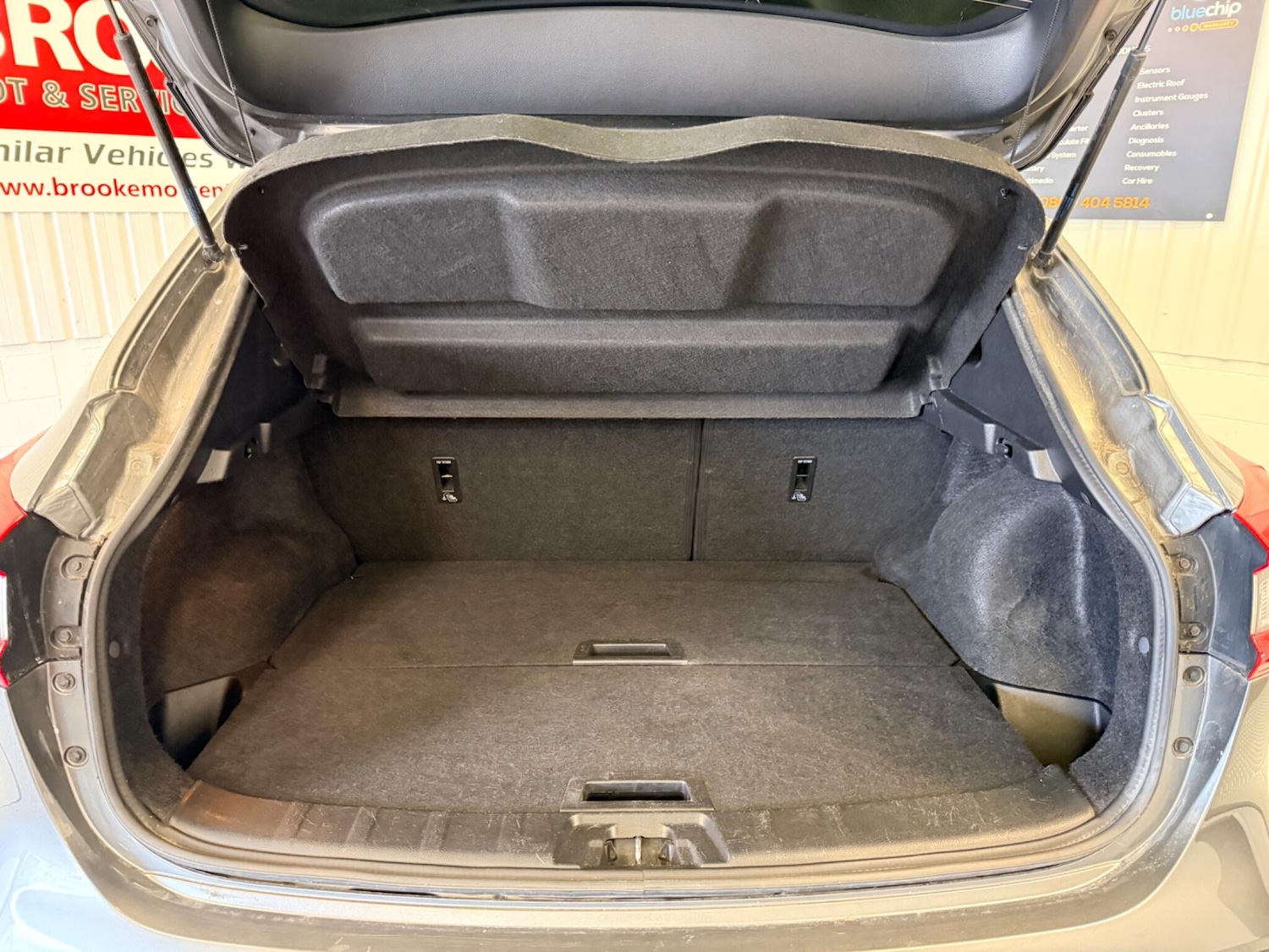 Used Nissan Qashqai 2017 for sale - 77892258: Photo 13