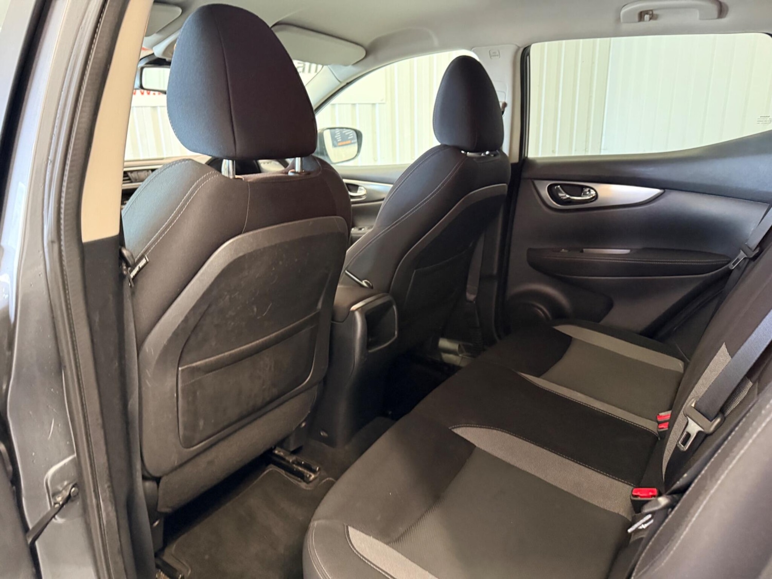 Used Nissan Qashqai 2017 for sale - 77892258: Photo 15