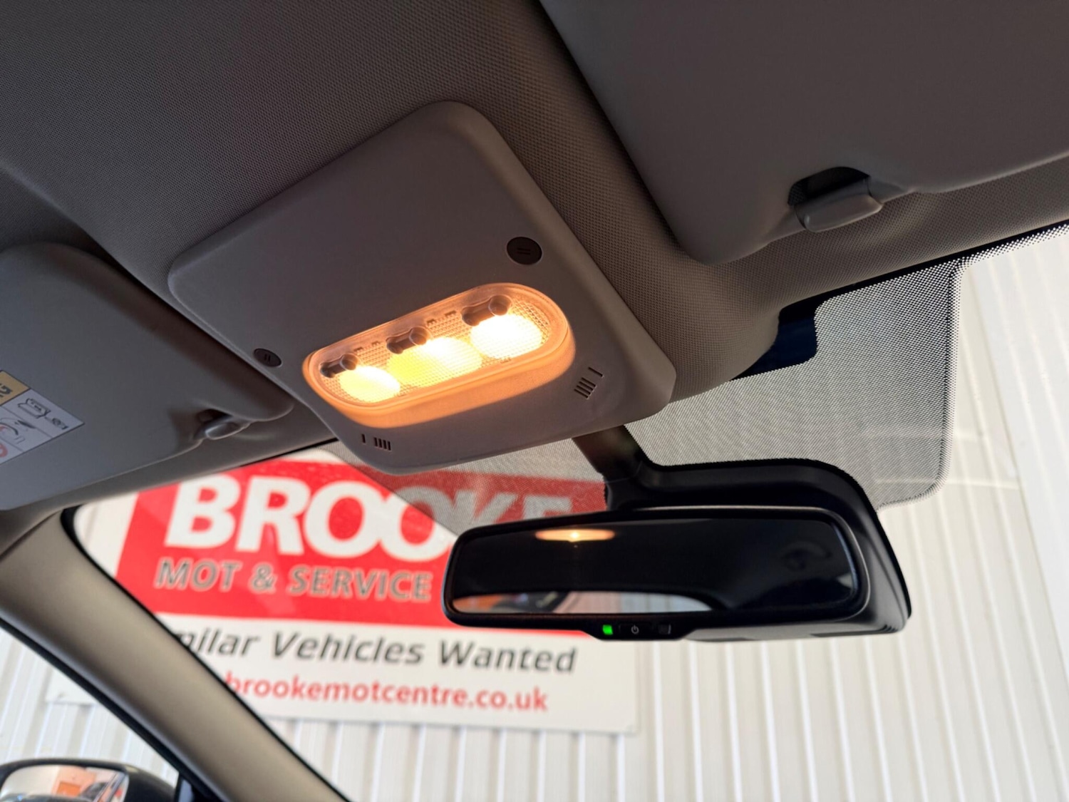 Used Nissan Qashqai 2017 for sale - 77892258: Photo 25