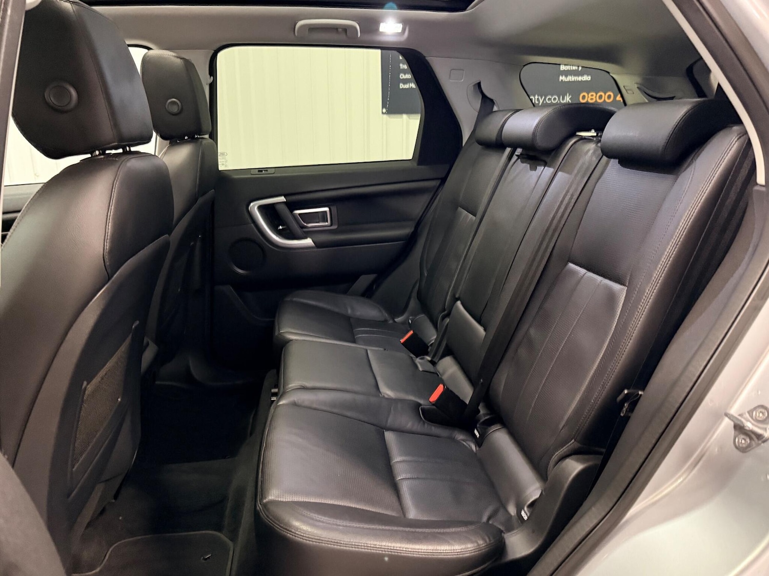 Used Land Rover Discovery Sport 2018 for sale - 76584730: Photo 13