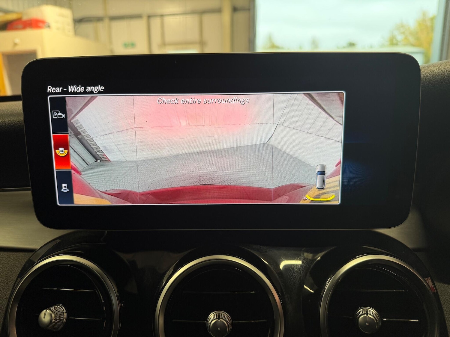 Used Mercedes-Benz C Class 2019 for sale - 77015523: Photo 27