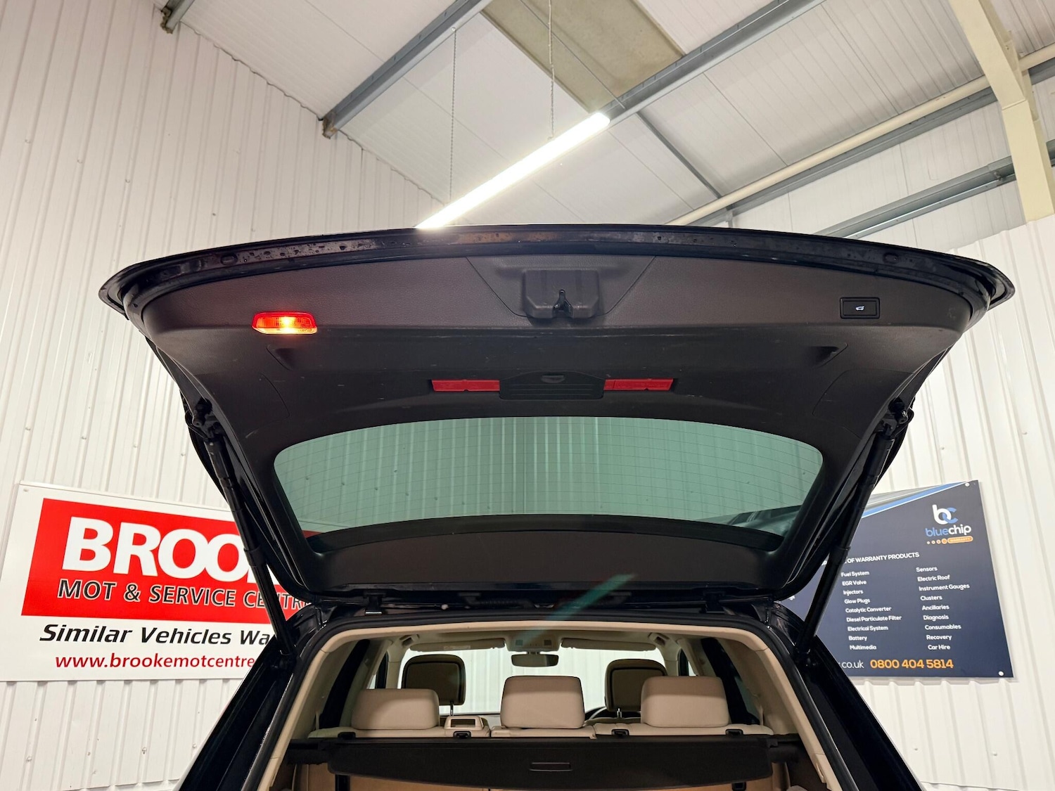 Used Volkswagen Touareg 2017 for sale - 76781696: Photo 17