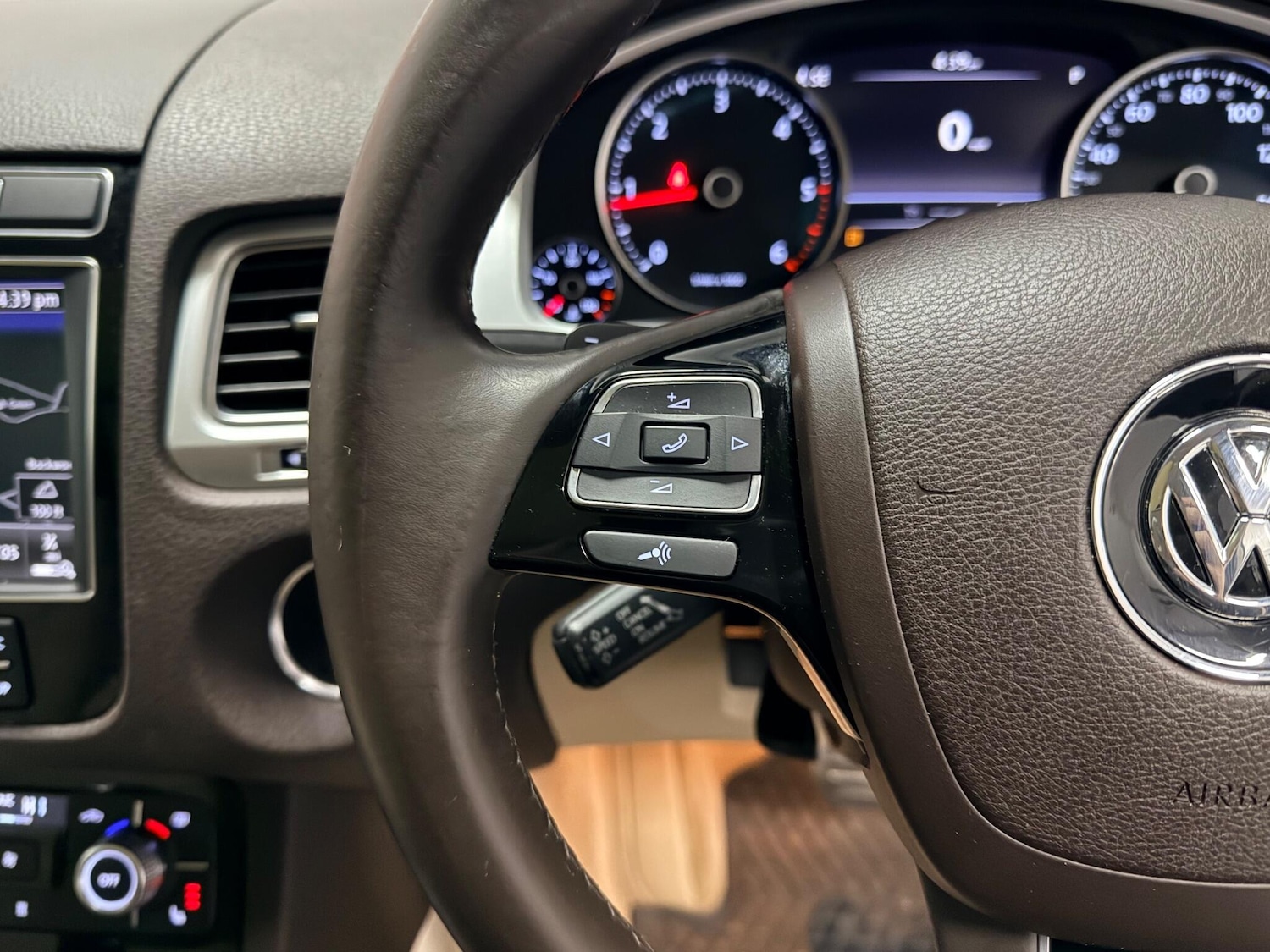 Used Volkswagen Touareg 2017 for sale - 76781696: Photo 23