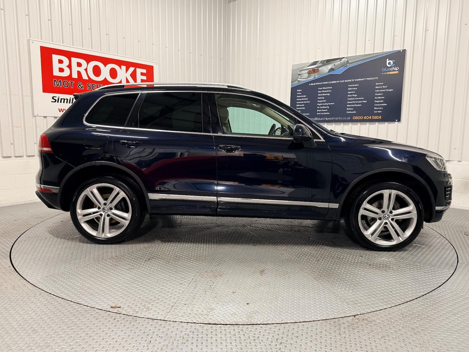 Used Volkswagen Touareg 2017 for sale - 76781696: Photo 7