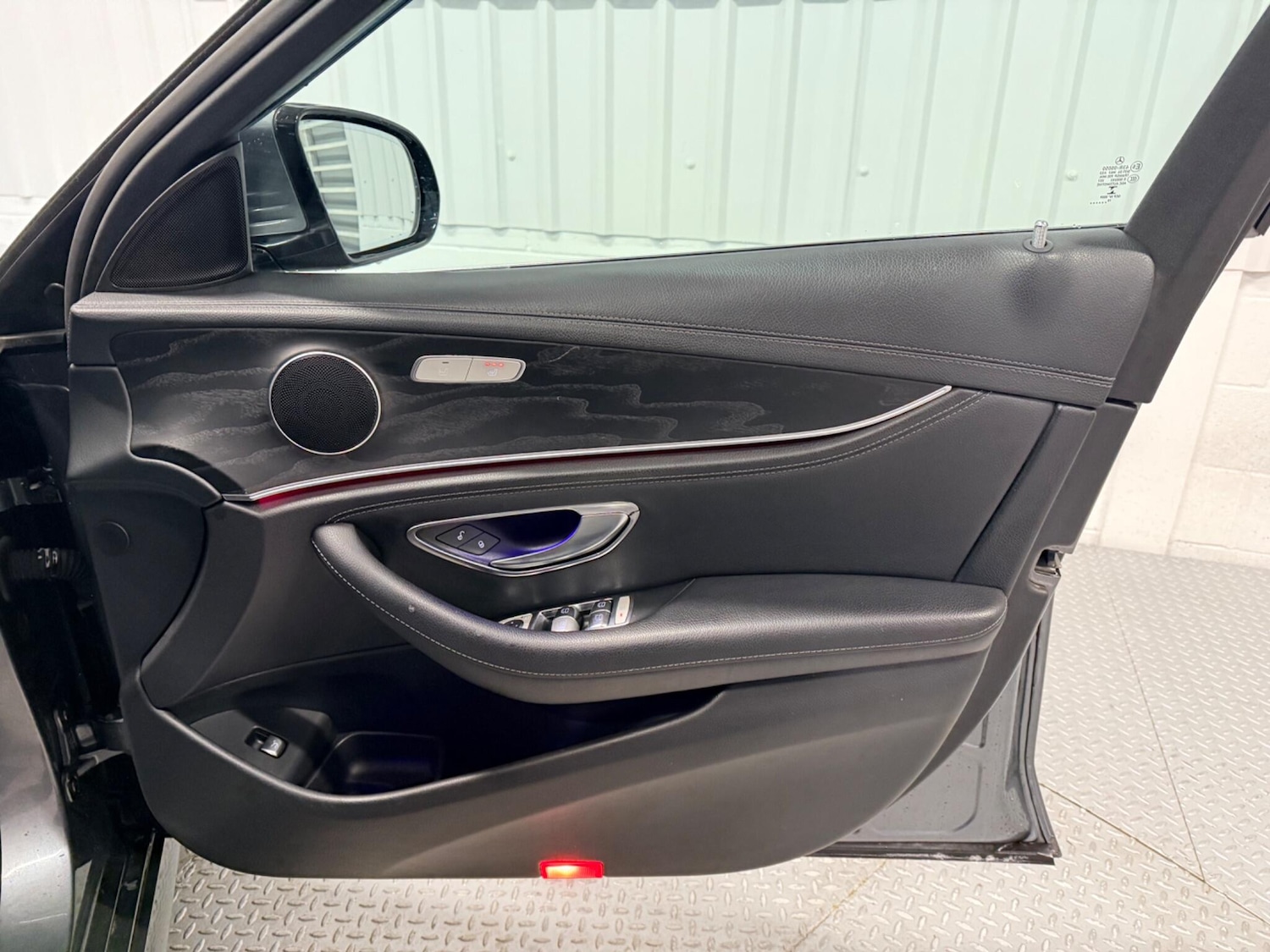 Used Mercedes-Benz E Class 2018 for sale - 77737608: Photo 16