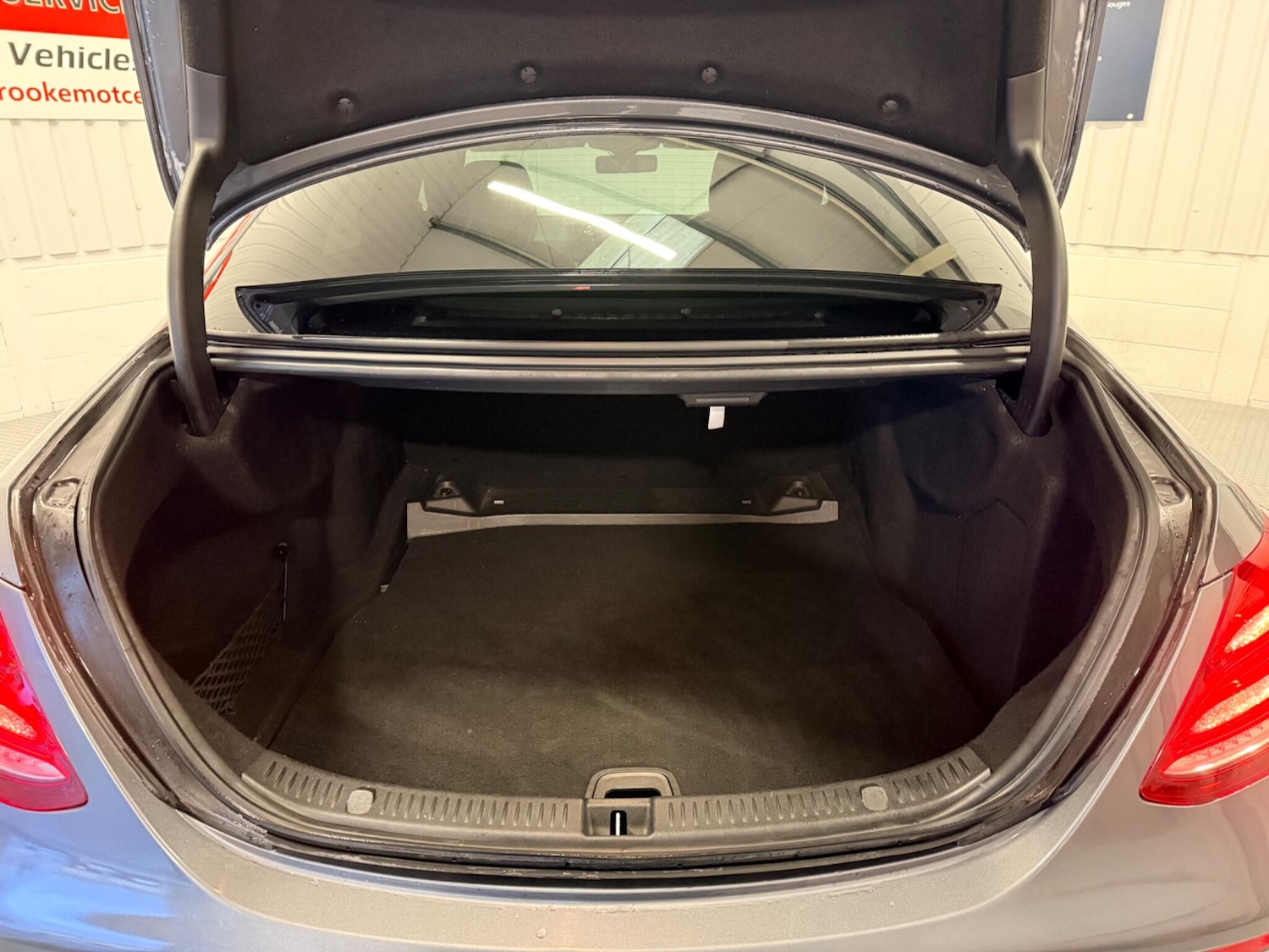 Used Mercedes-Benz E Class 2018 for sale - 77737608: Photo 18