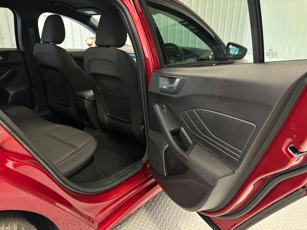 Used Ford Focus 2020 for sale - 74777774: Photo 14