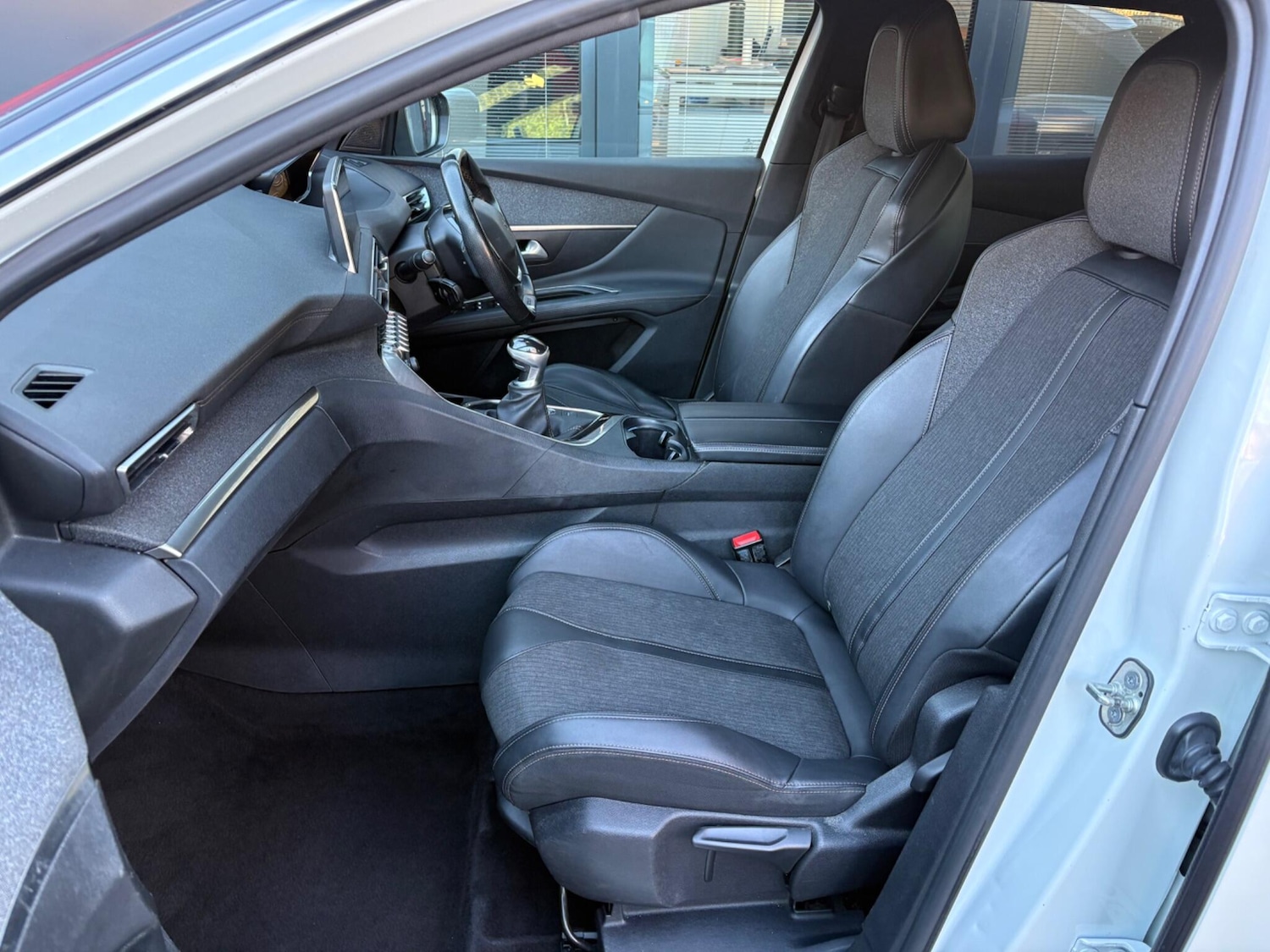 Used Peugeot 3008 for sale - 77081976: Photo 26