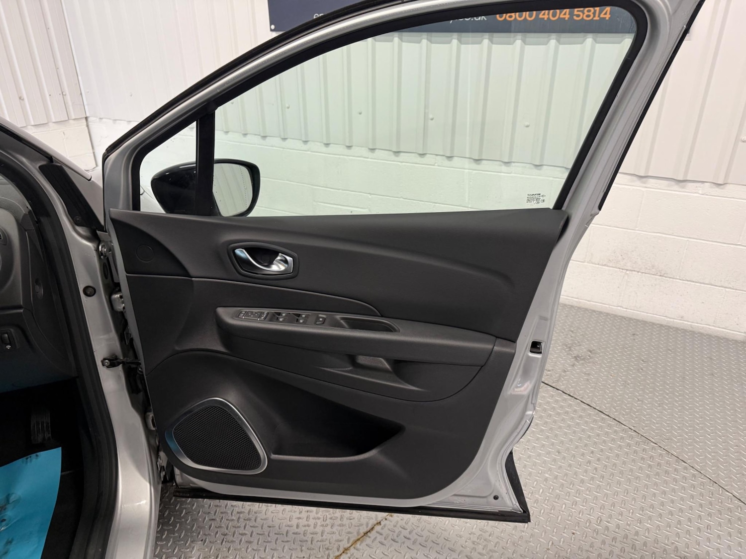 Used Renault Captur 2017 for sale - 77237739: Photo 13