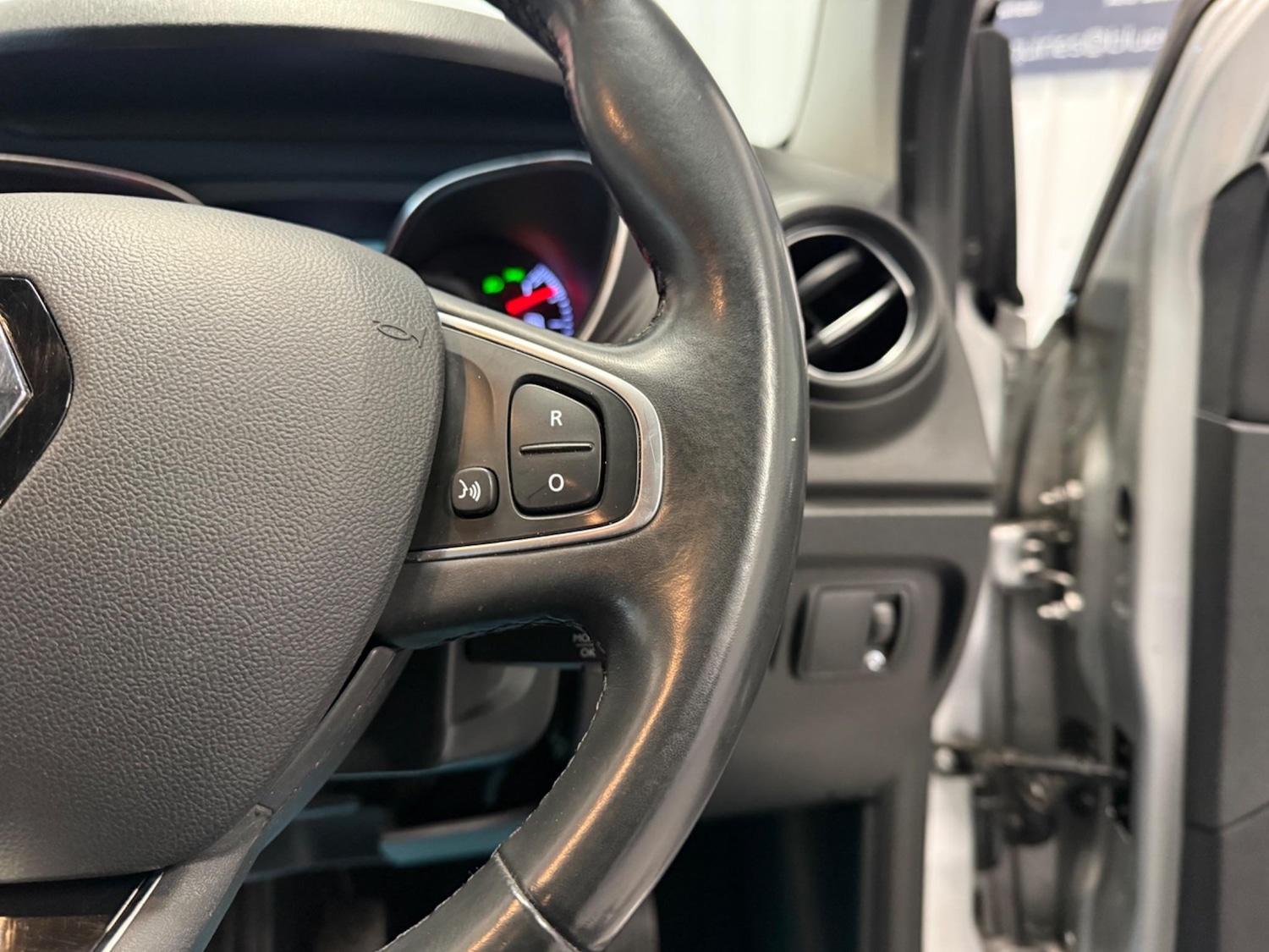 Used Renault Captur 2017 for sale - 77237739: Photo 20