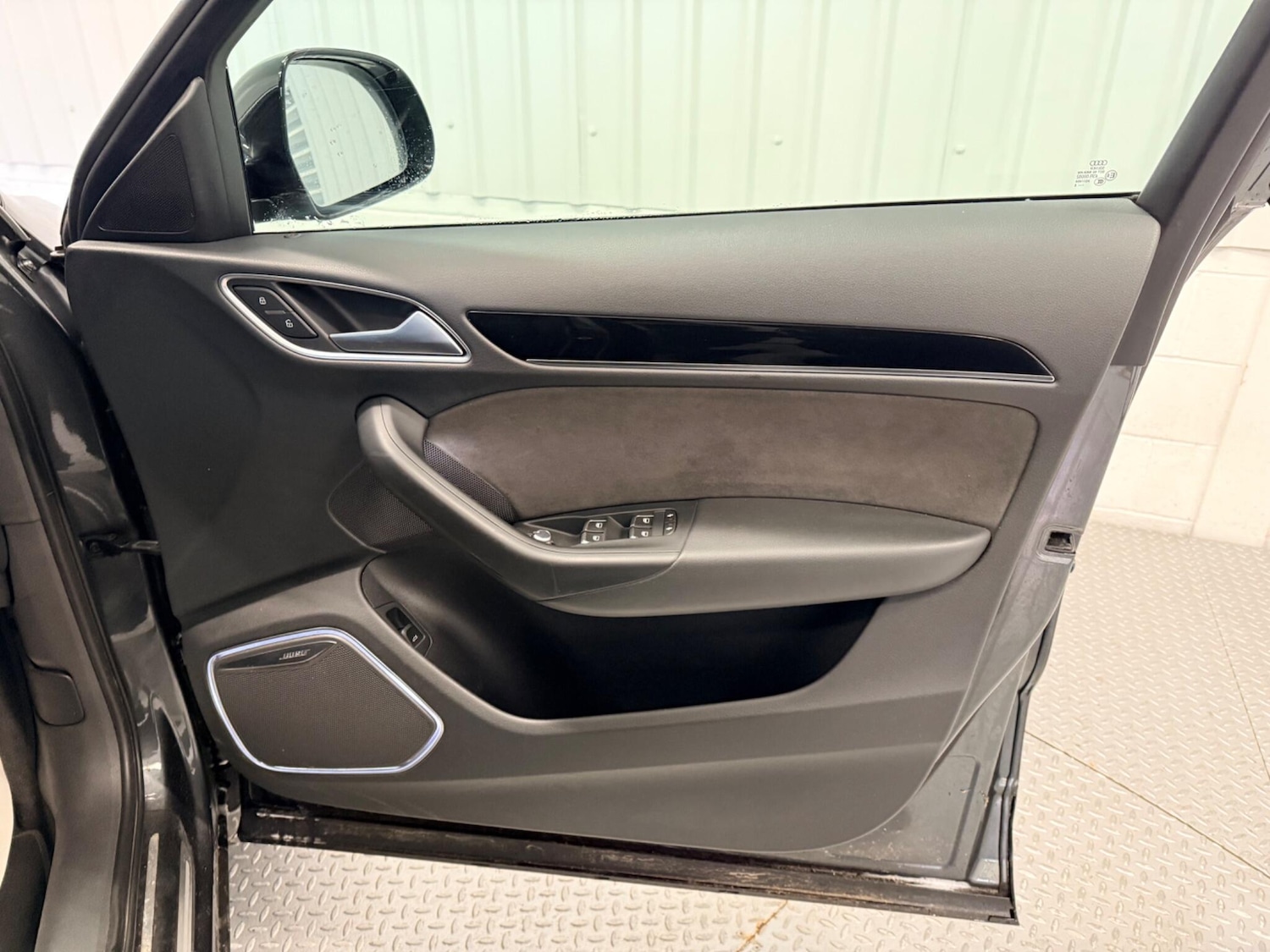 Used Audi Q3 2018 for sale - 77598703: Photo 17