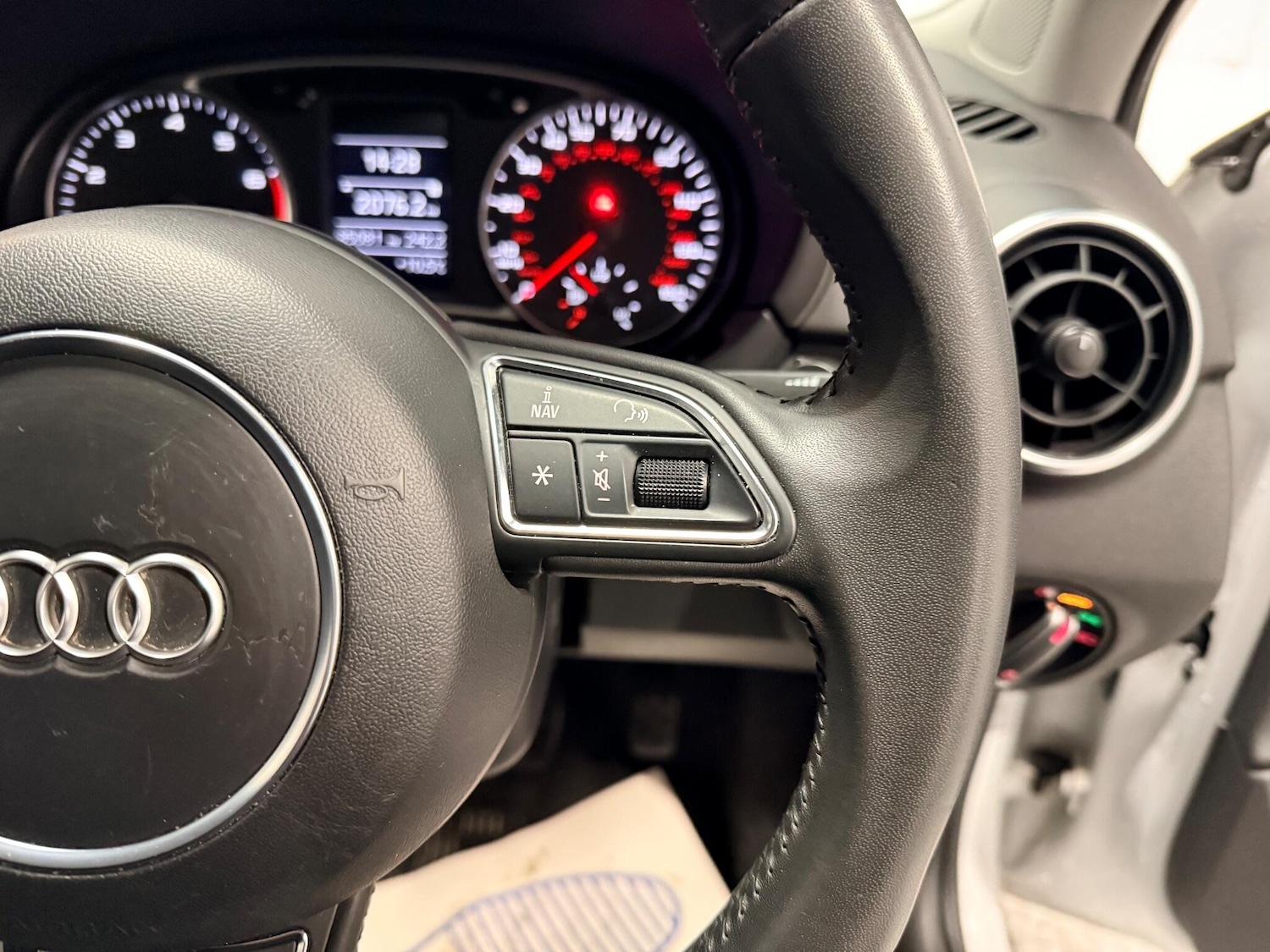 Used Audi A1 for sale - 76997066: Photo 21