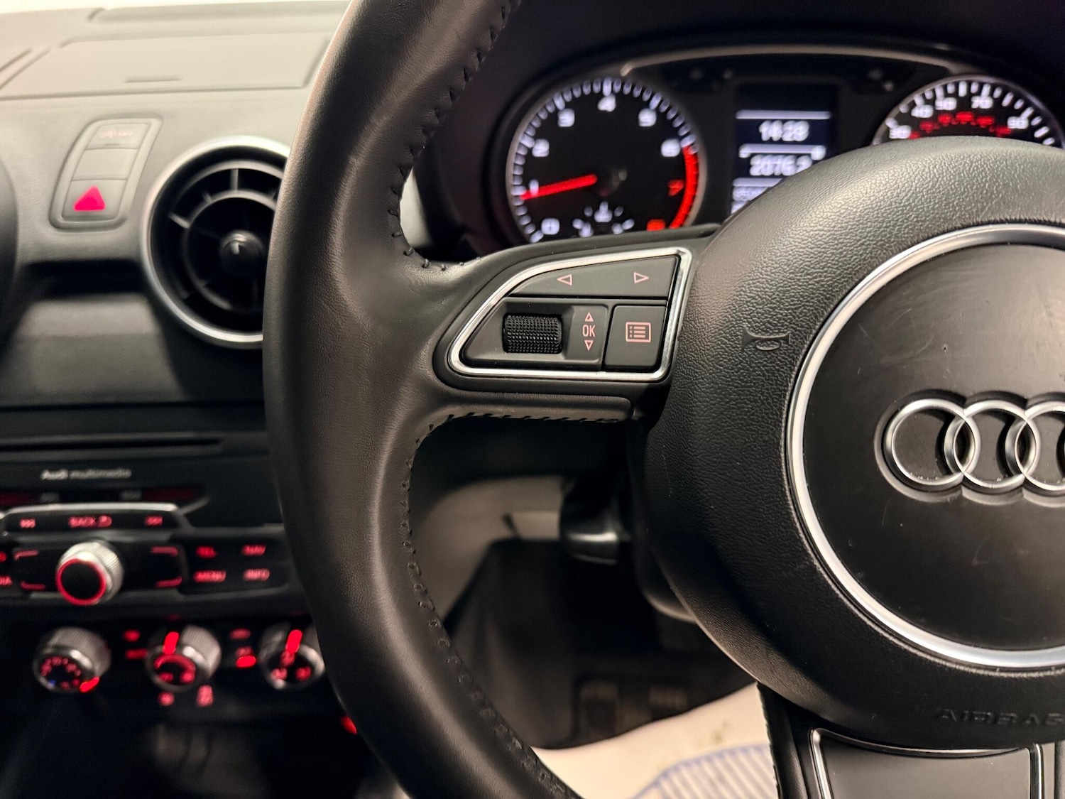 Used Audi A1 for sale - 76997066: Photo 22