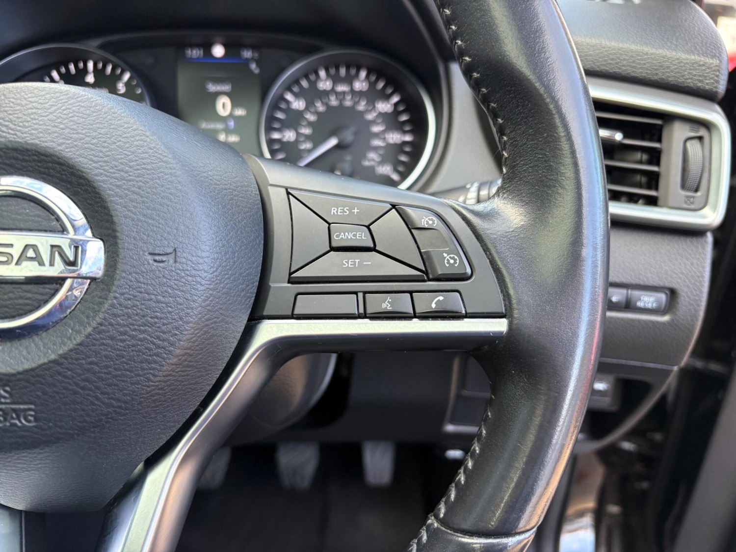 Used Nissan Qashqai 2019 for sale - 76398407: Photo 21