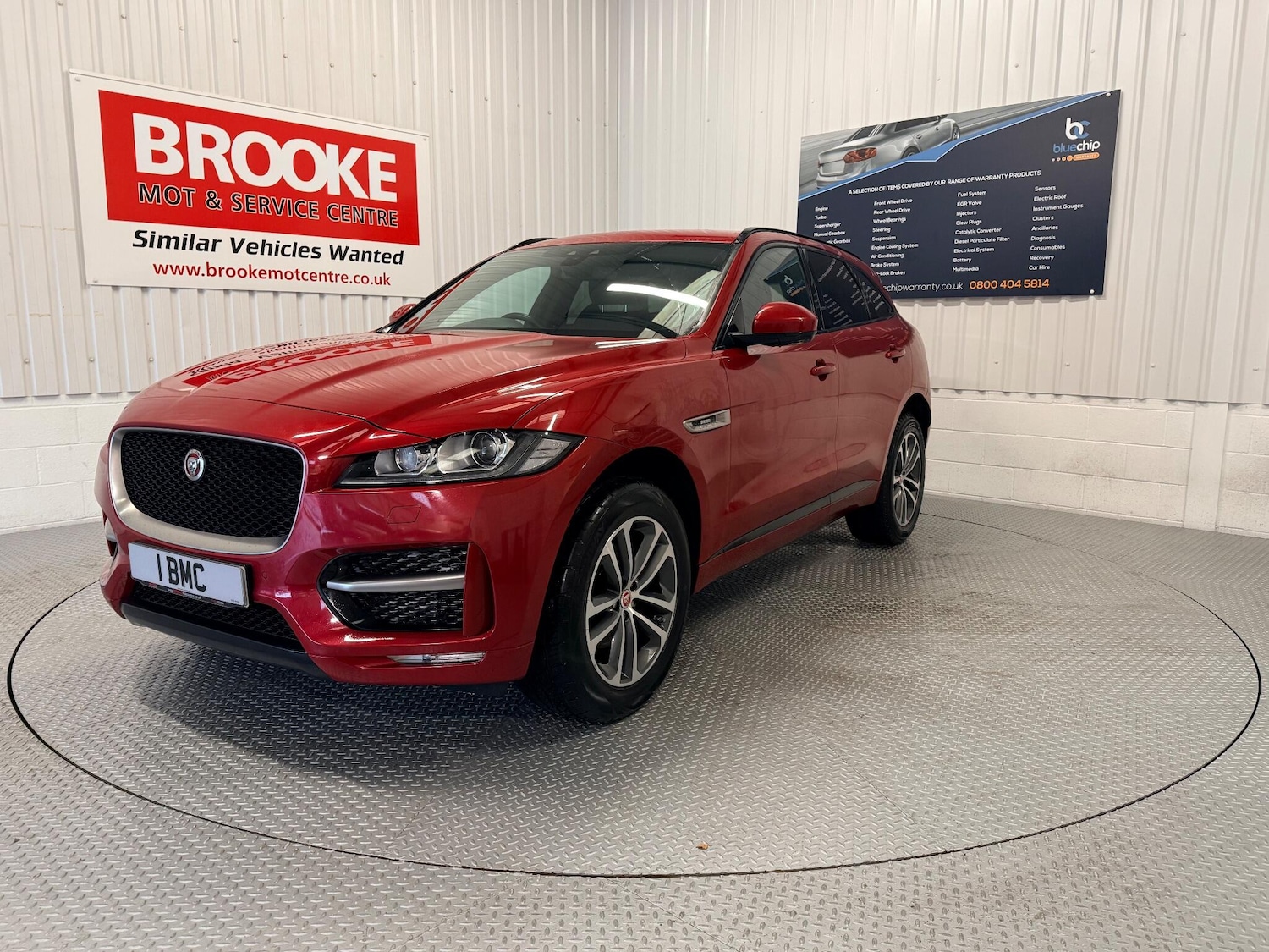Used Jaguar F-Pace 2017 for sale - 77203268: Photo 5