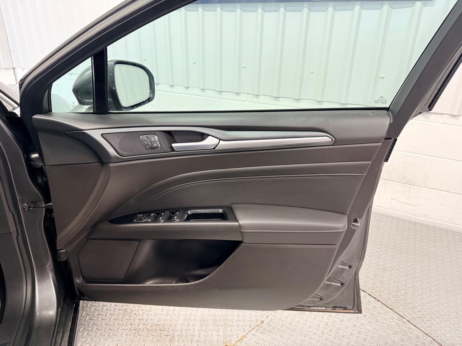 Used Ford Mondeo 2017 for sale - 77331488: Photo 18