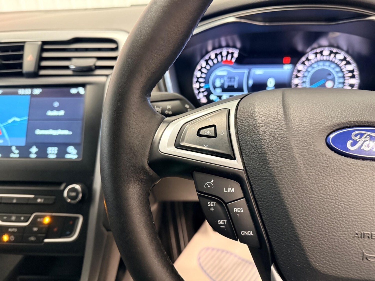 Used Ford Mondeo 2017 for sale - 77331488: Photo 20