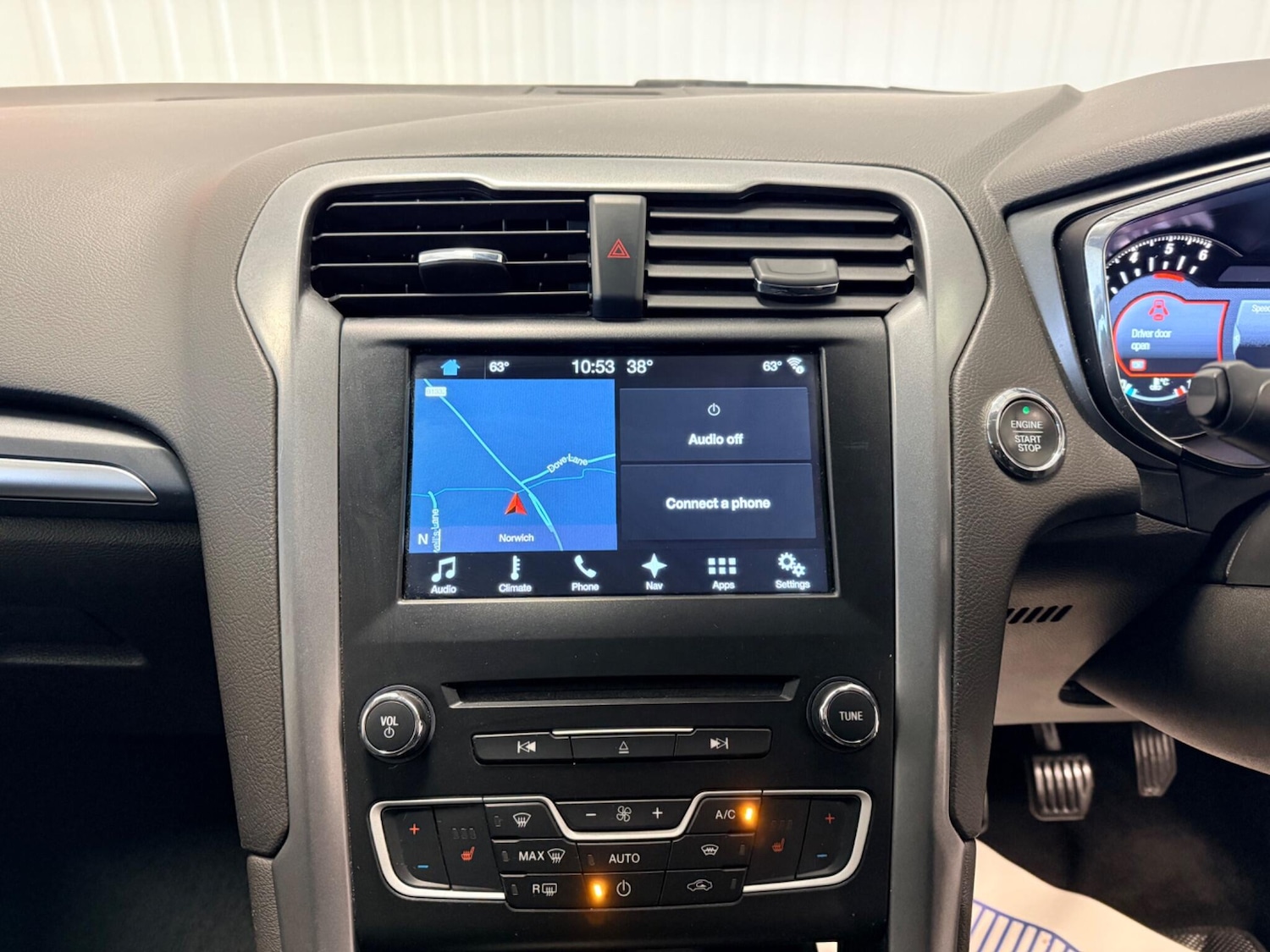 Used Ford Mondeo 2017 for sale - 77331488: Photo 27