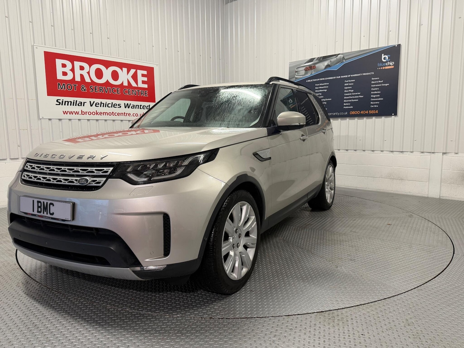 Used Land Rover Discovery 2017 for sale - 76613427: Photo 3