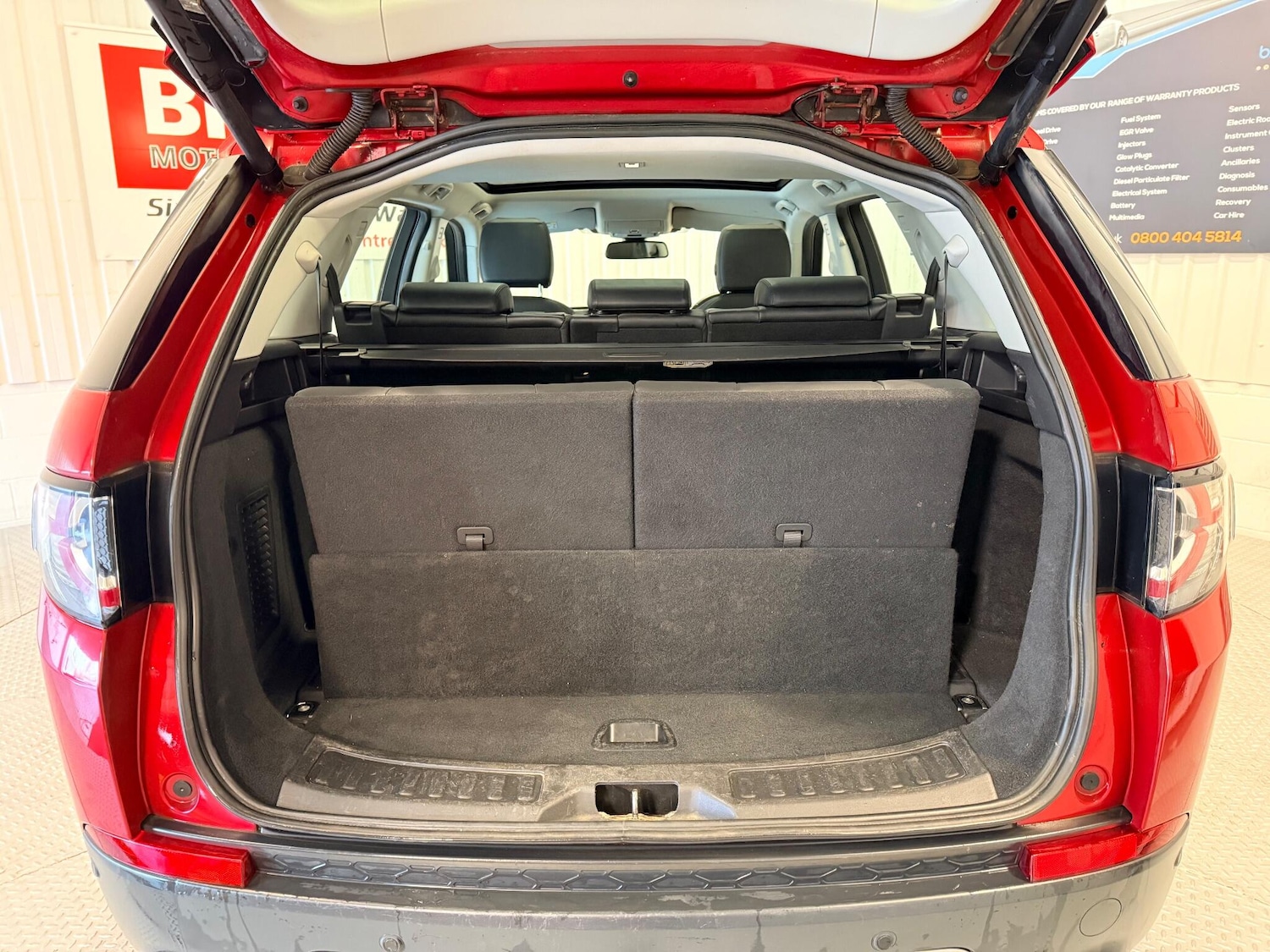 Used Land Rover Discovery Sport 2018 for sale - 77142951: Photo 11