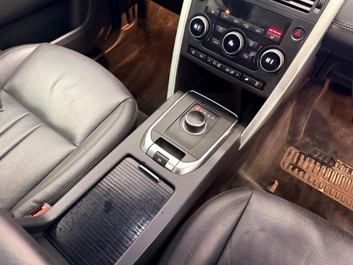 Used Land Rover Discovery Sport 2018 for sale - 77142951: Photo 31