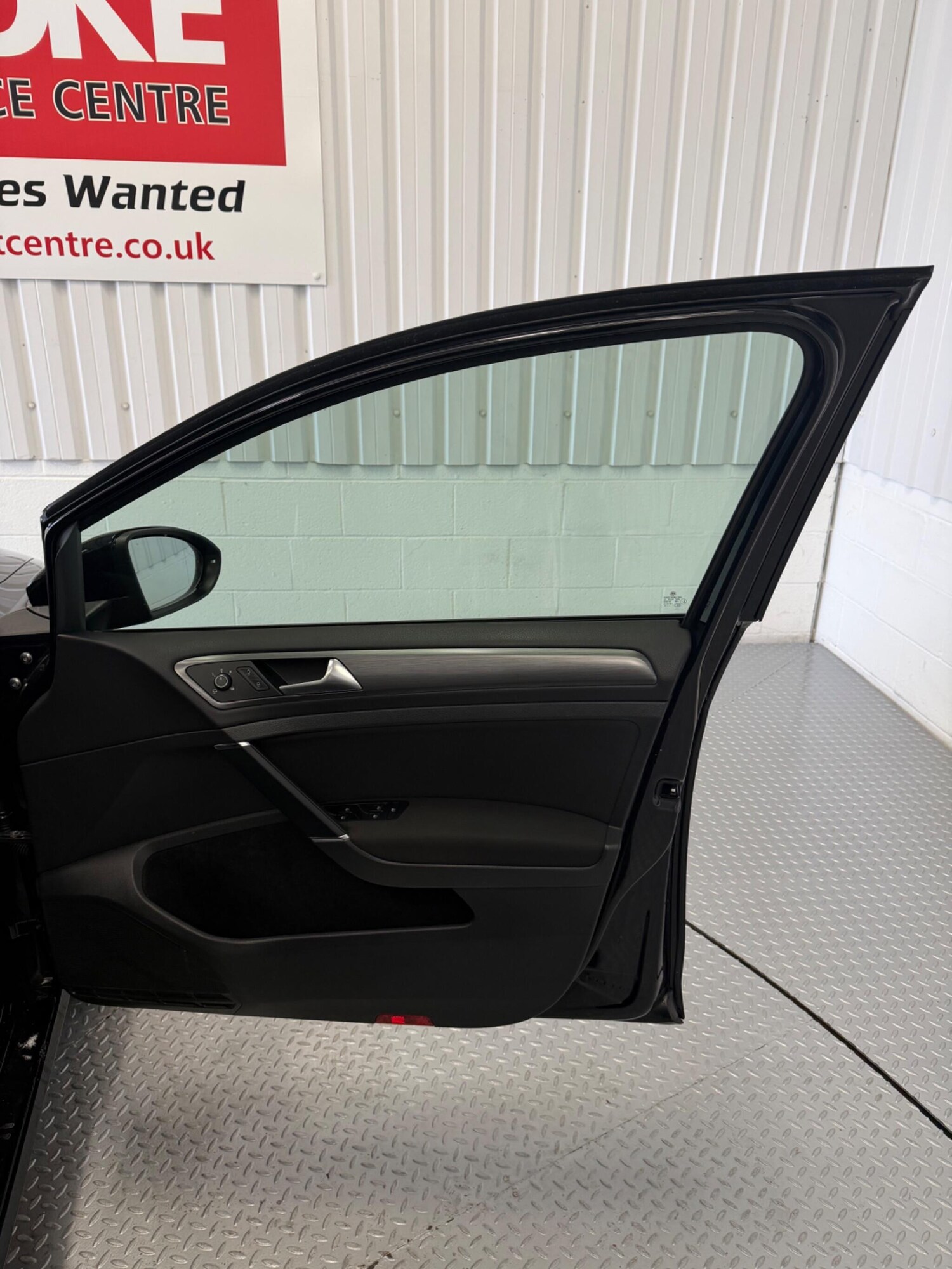 Used Volkswagen Golf for sale - 77909503: Photo 15