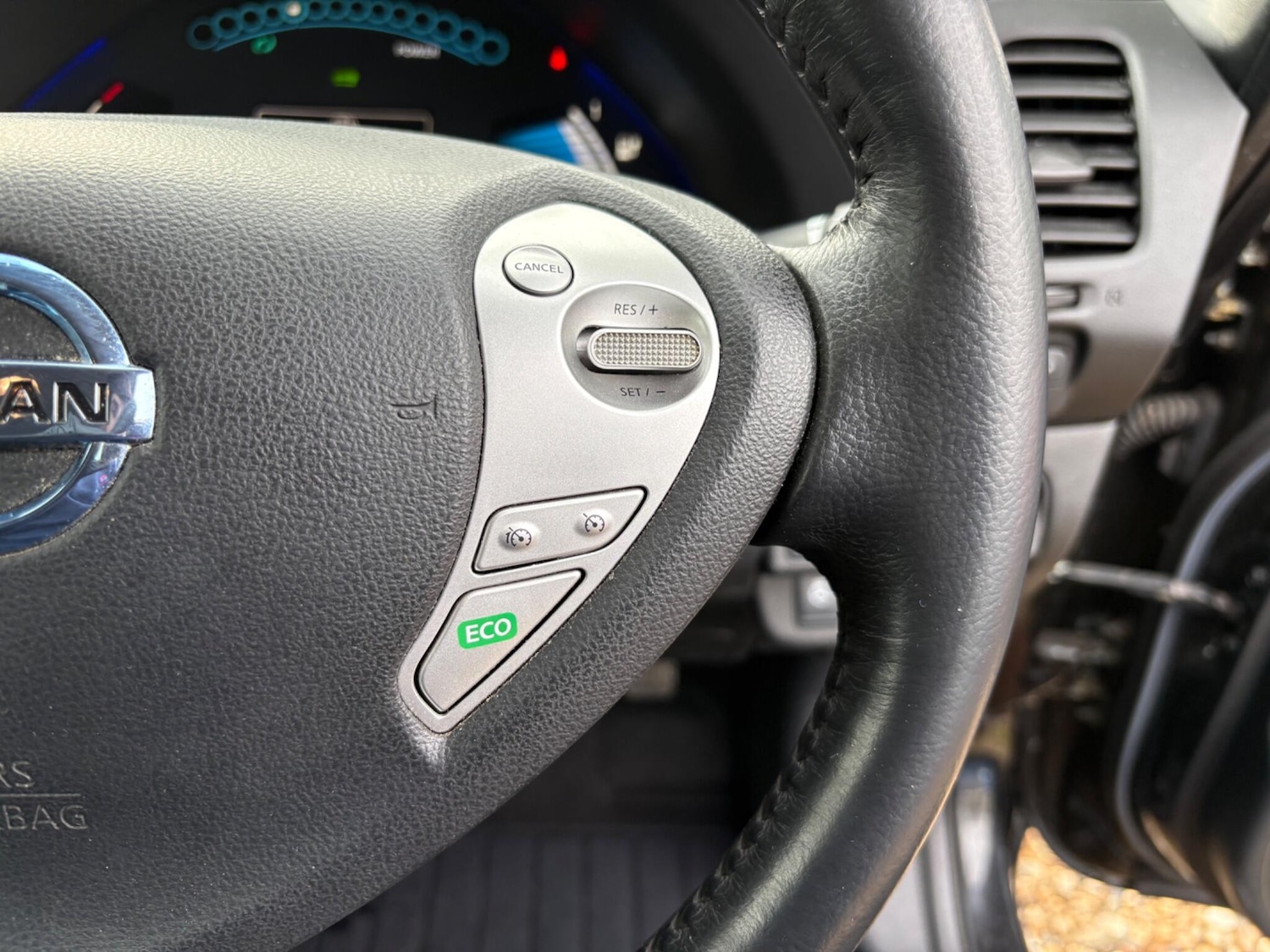 Used Nissan Leaf 2015 for sale - 78205143: Photo 14