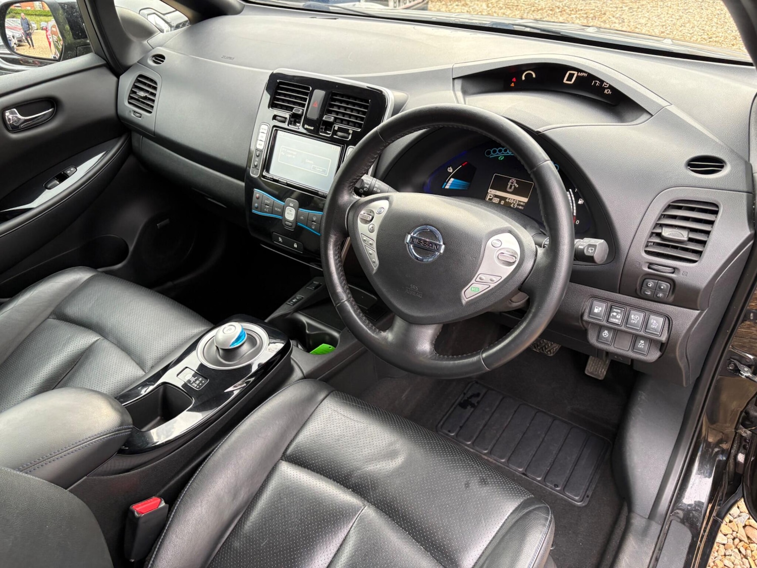 Used Nissan Leaf 2015 for sale - 78205143: Photo 19